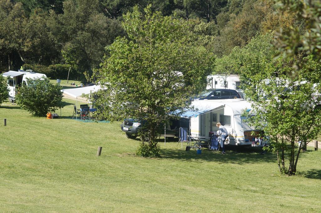 Camping Maçanet de Cabrenys Exterior foto
